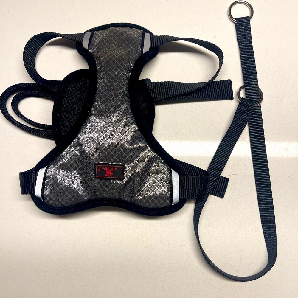 Top Paw Dog Travel Harness Vehicle Restraint Padded Vest w Tether (Large)